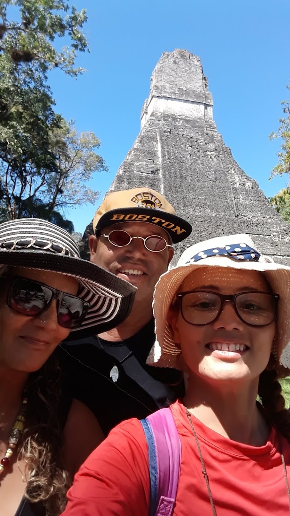 Tikal - Guatemala Fonte: Tamara Rumo ao Porto