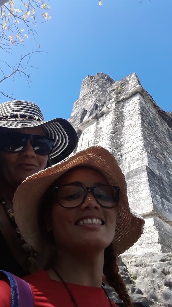 Tikal - Guatemala Fonte: Tamara Rumo ao Porto