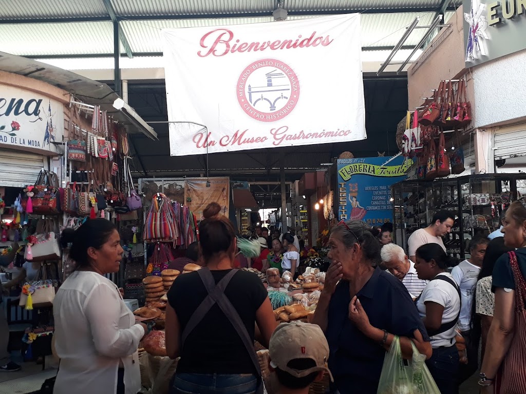 San Cristobal de las casas - Mercado Benito Juaréz Fonte: Tamara Rumo ao Porto