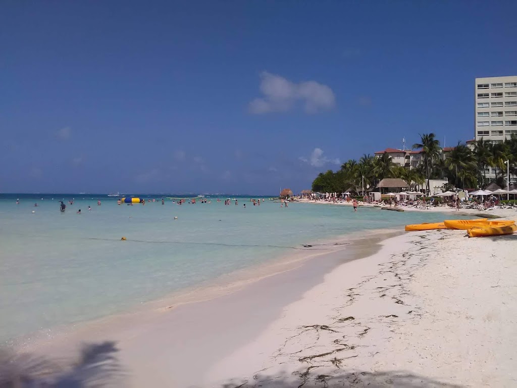 Cancún e sua zona hoteleira  Fonte: Tamara Rumo ao Porto