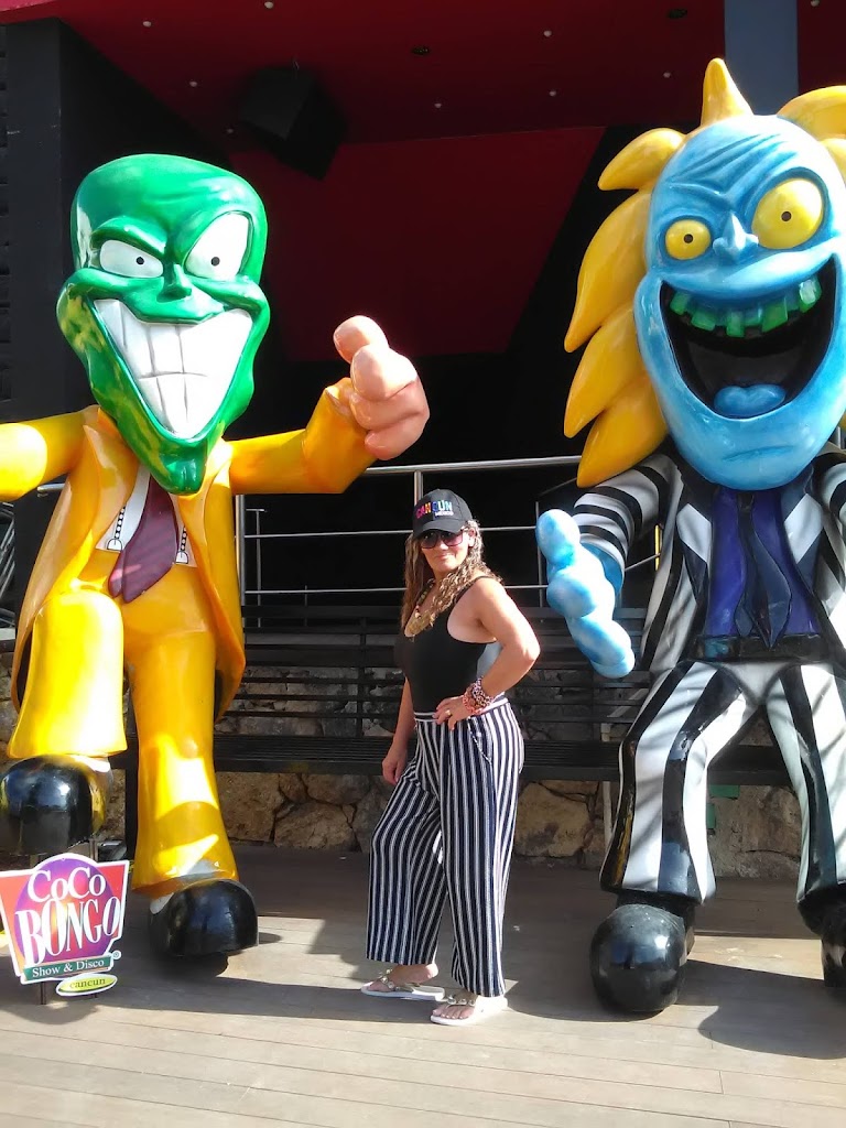 Cancún e sua zona hoteleira - Cocobongo Fonte: Tamara Rumo ao Porto