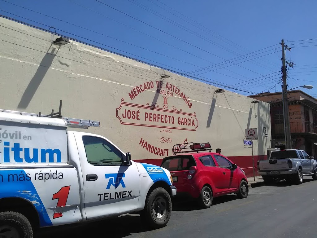 Oaxaca - mercado de artesanías Fonte: Tamara Rumo ao Porto